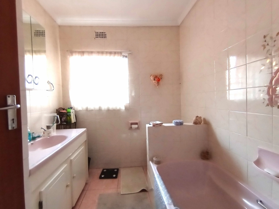 3 Bedroom Property for Sale in Parys Free State